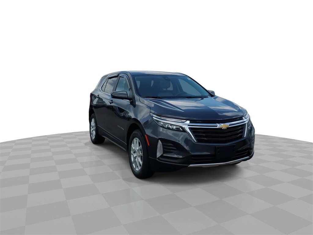 2022 Chevrolet Equinox LT photo 2