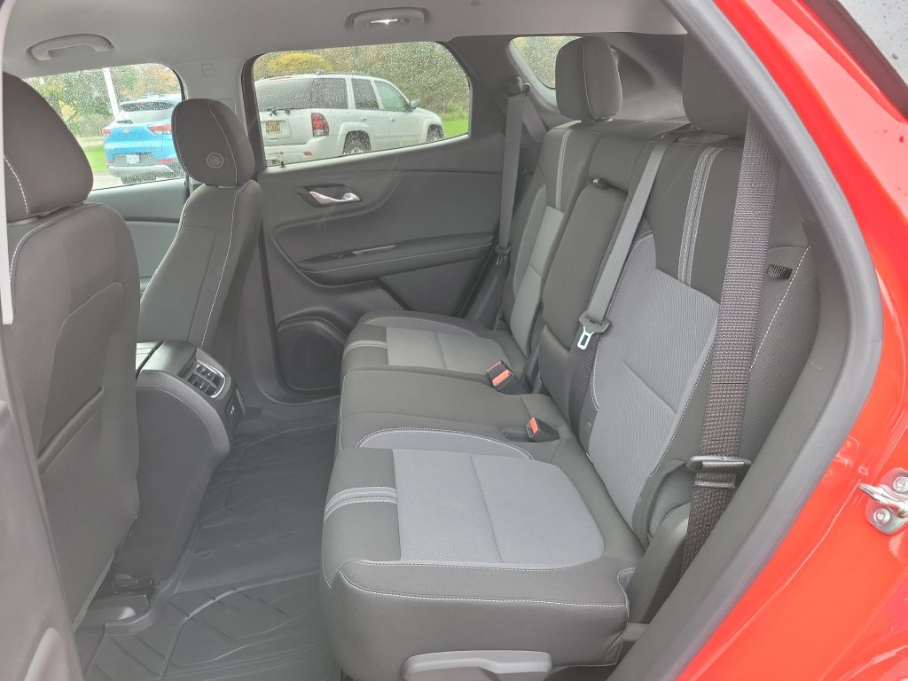 2024 Chevrolet Blazer 2LT - Photo 29