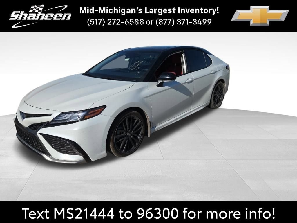 2022 Toyota Camry XSE's photo