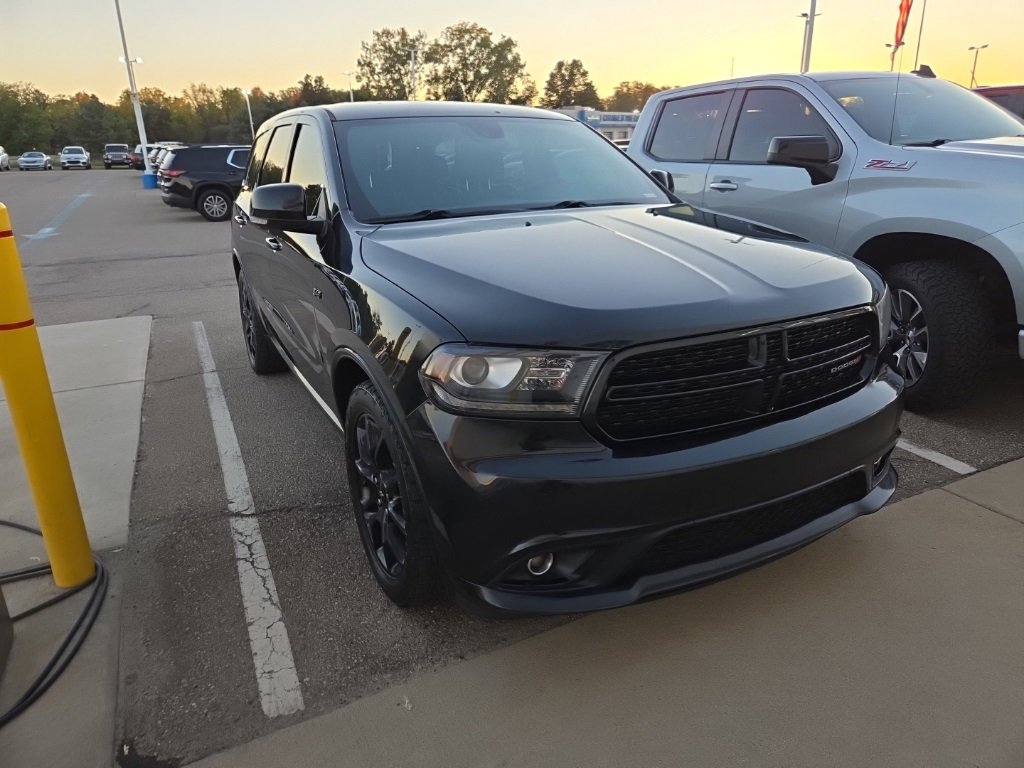 2016 Dodge Durango R/T photo 3