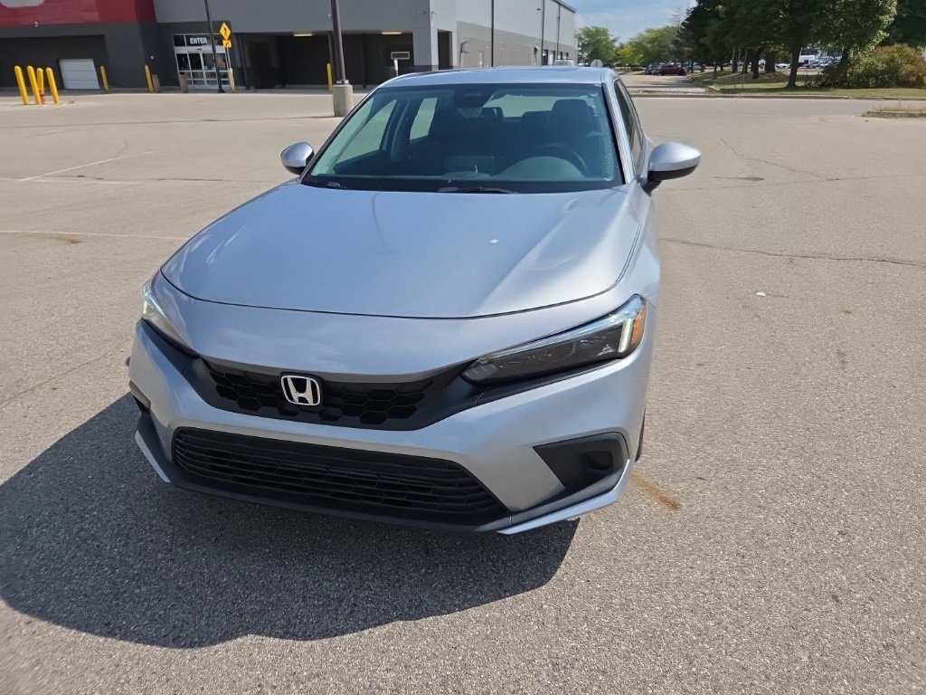 2024 Honda Civic EX-L Hatchback photo 2