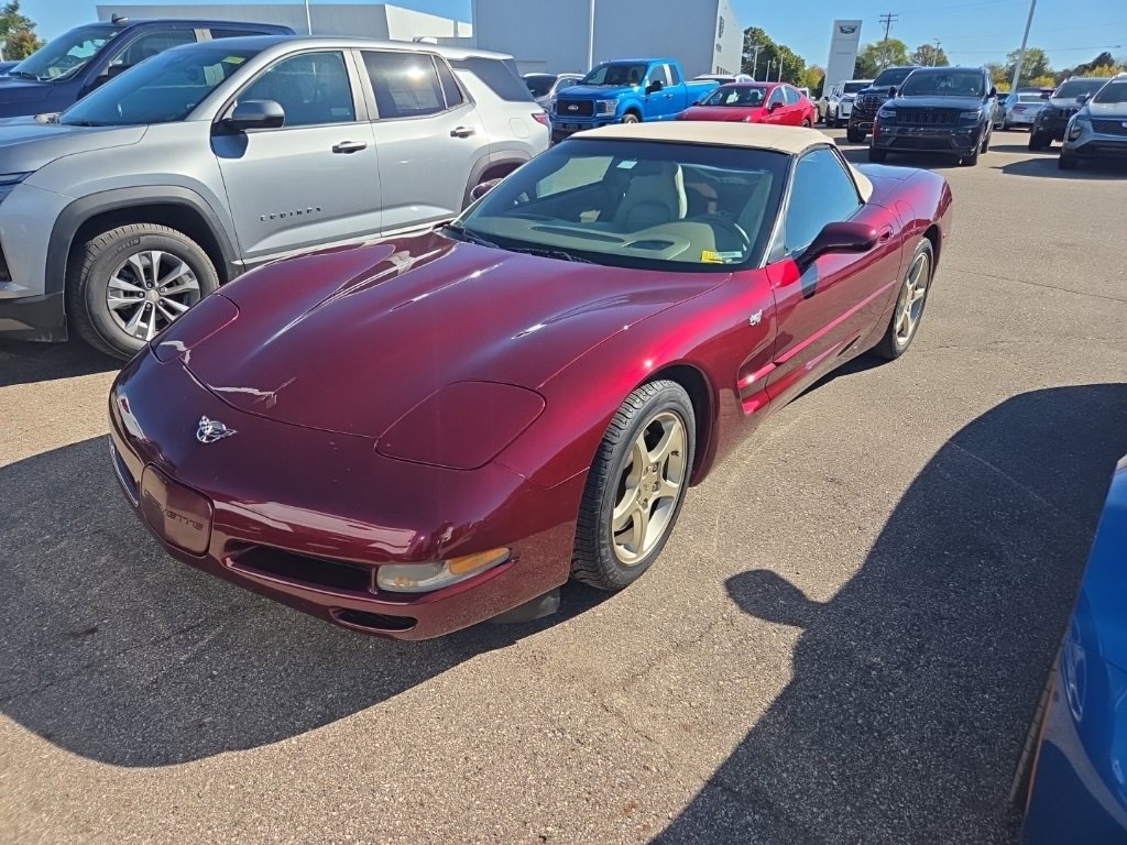 2003 Chevrolet Corvette photo 2