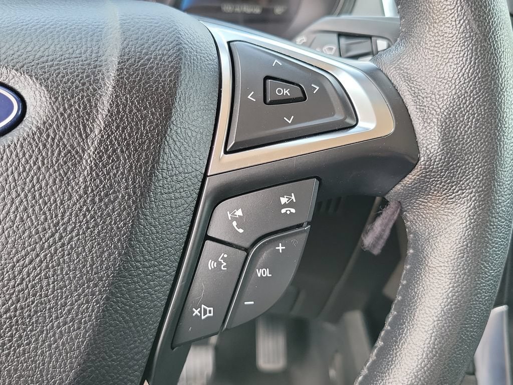 2022 Ford Edge Titanium - Photo 18