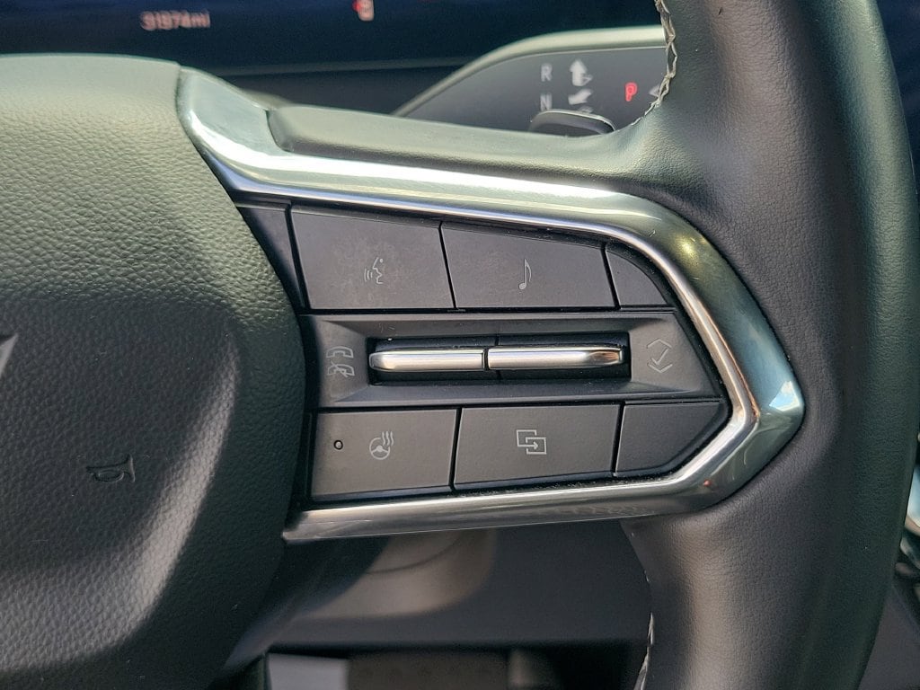 2024 Chevrolet Traverse LS - Photo 14