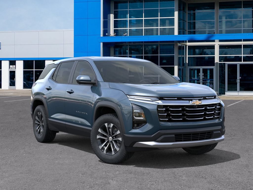 2027 Chevrolet Equinox LT - Photo 7