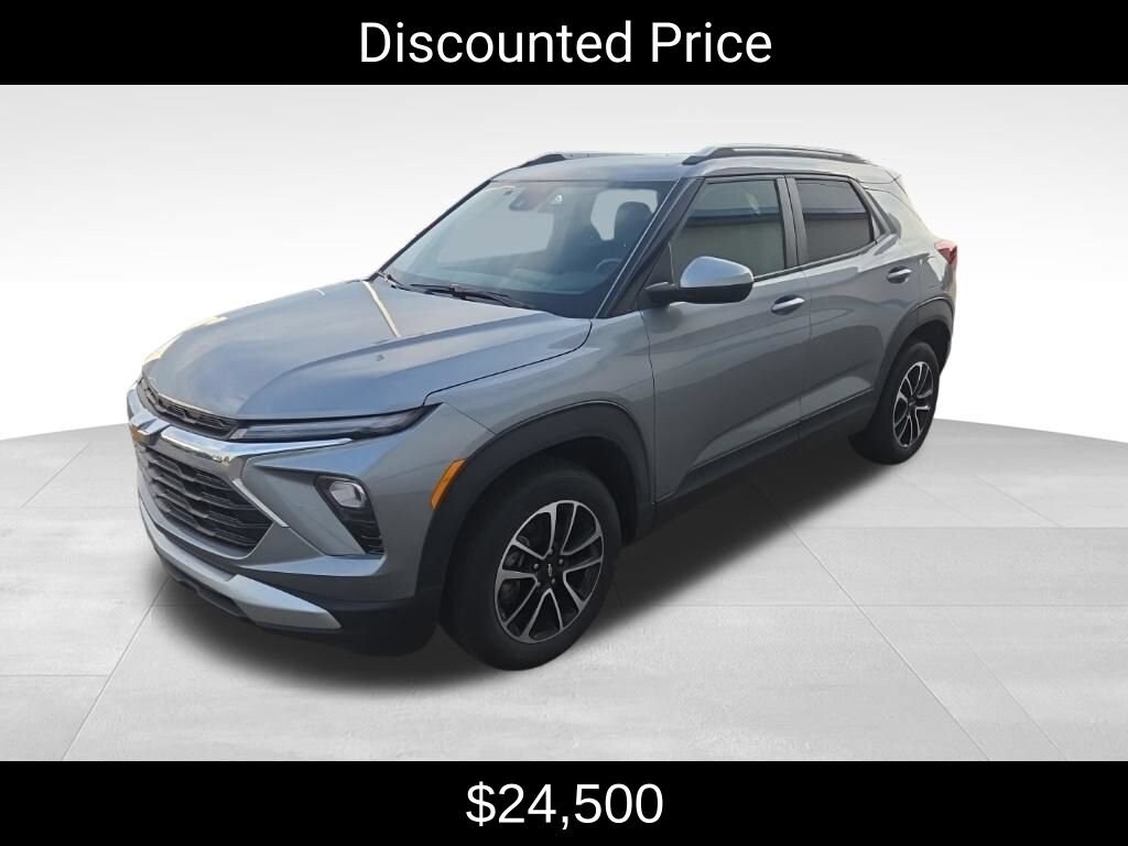 Used 2024 Chevrolet Trailblazer LT SUV