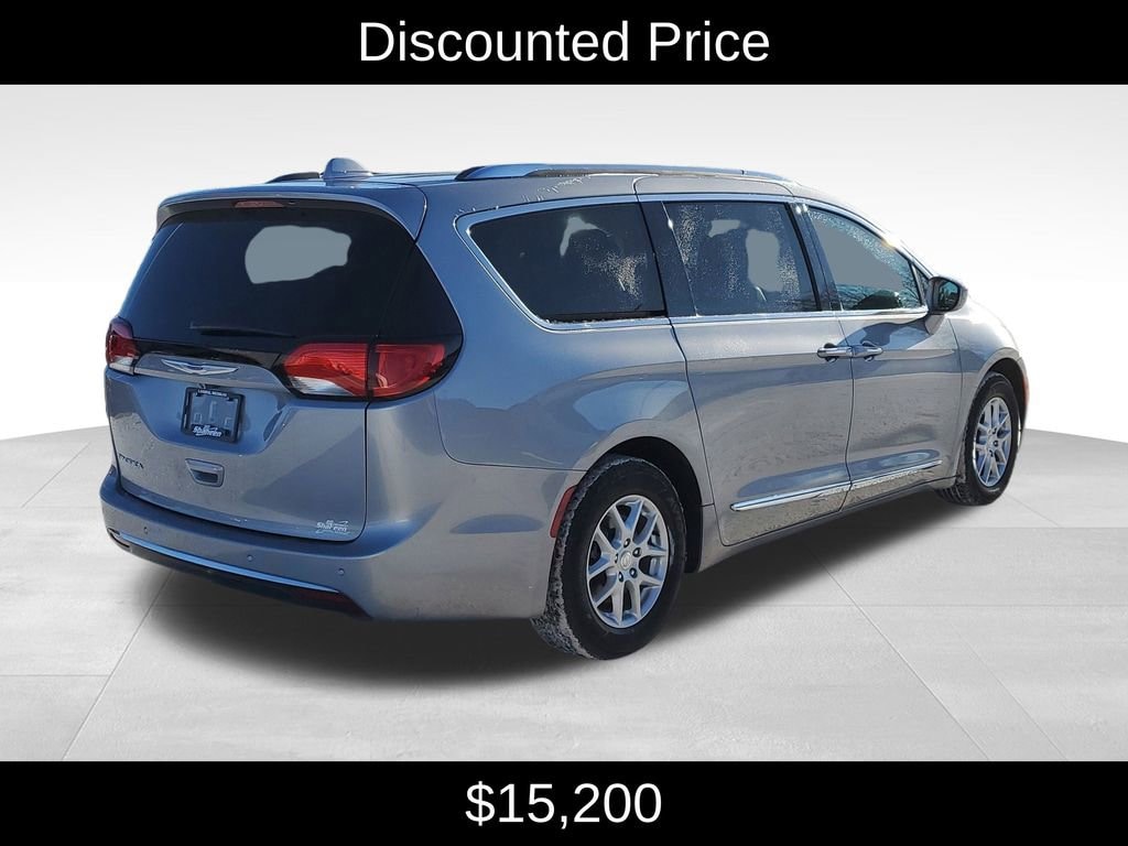 Used 2020 Chrysler Pacifica Touring L Van Passenger Van