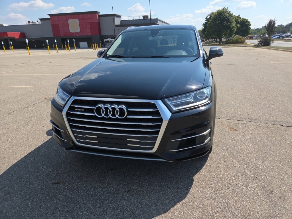 2017 Audi Q7 3.0T Premium photo 2