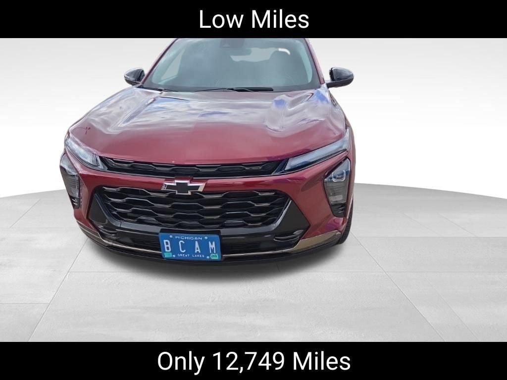 Used 2024 Chevrolet Trax Activ SUV