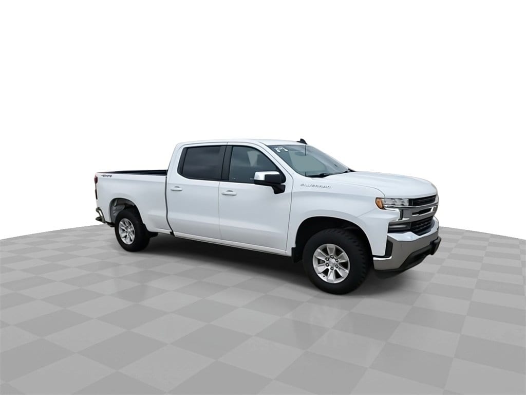 Used 2021 Chevrolet Silverado 1500 LT with VIN 1GCUYDED6MZ307610 for sale in Lansing, MI