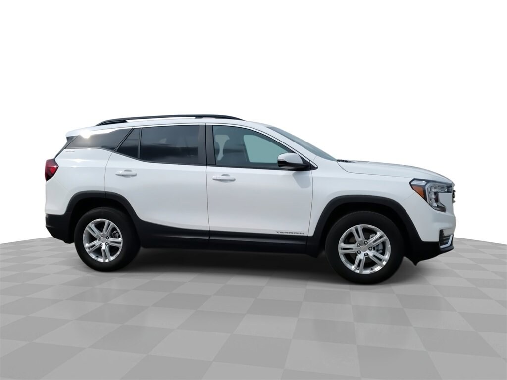 2023 Gmc Terrain SLE photo 2