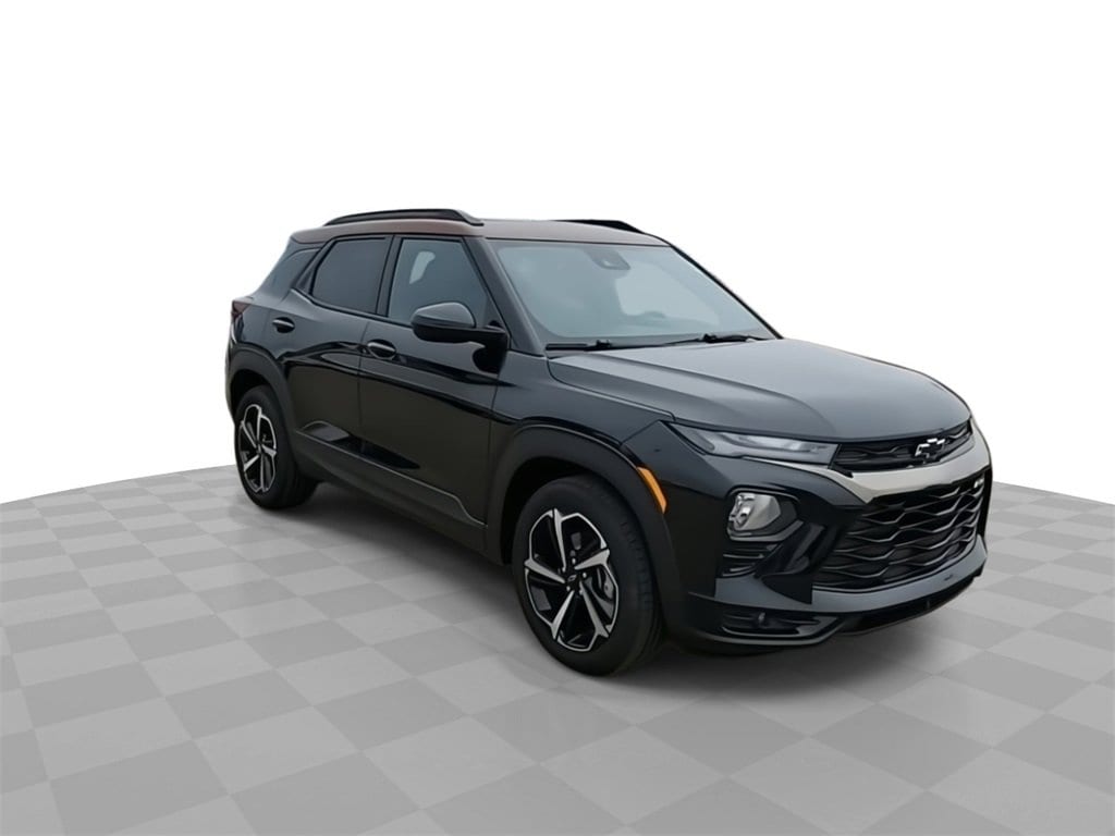 Used 2022 Chevrolet Trailblazer RS with VIN KL79MTSL8NB133439 for sale in Lansing, MI