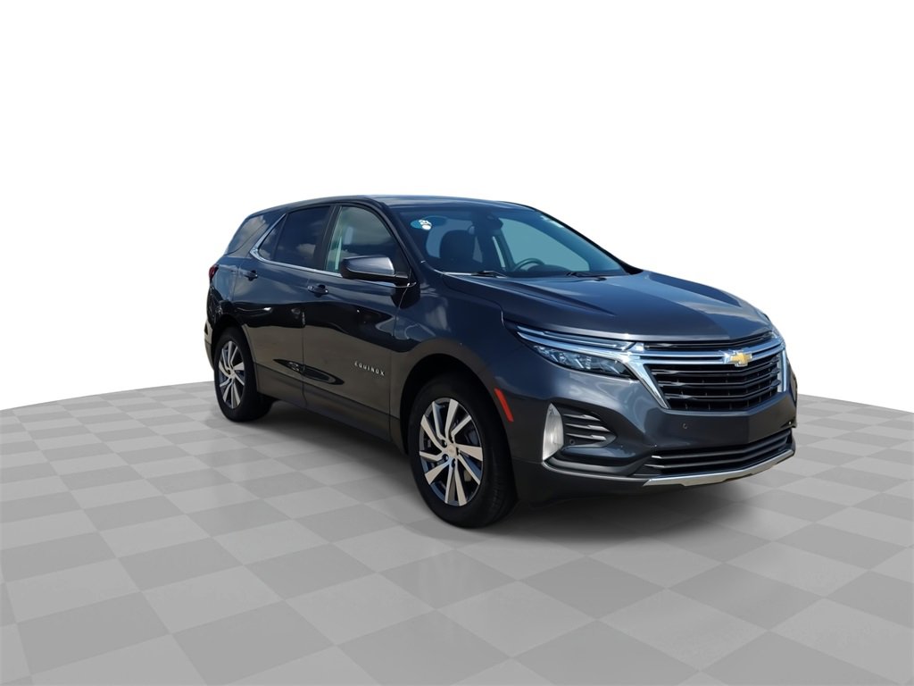 2023 Chevrolet Equinox LT photo 2