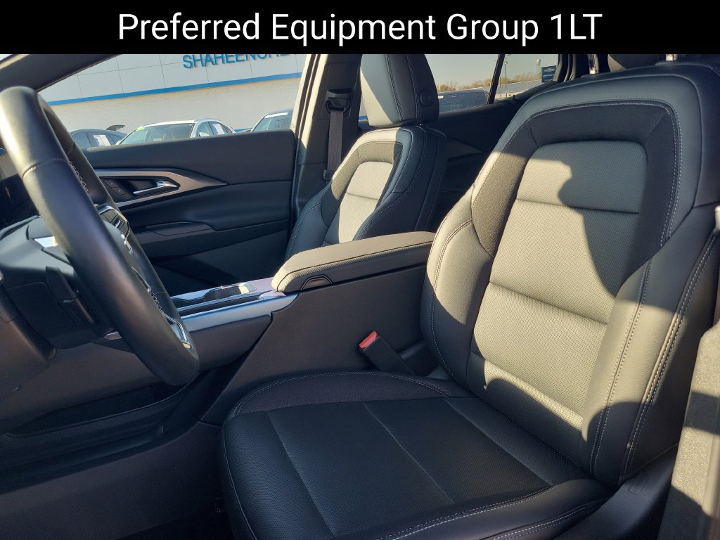 2025 Chevrolet Equinox EV LT - Photo 10