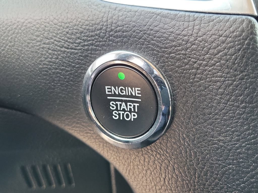2022 Ford Edge Titanium - Photo 22