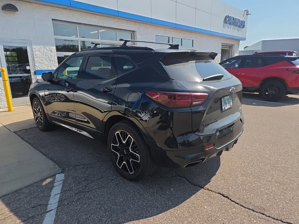2023 Chevrolet Blazer RS photo 3