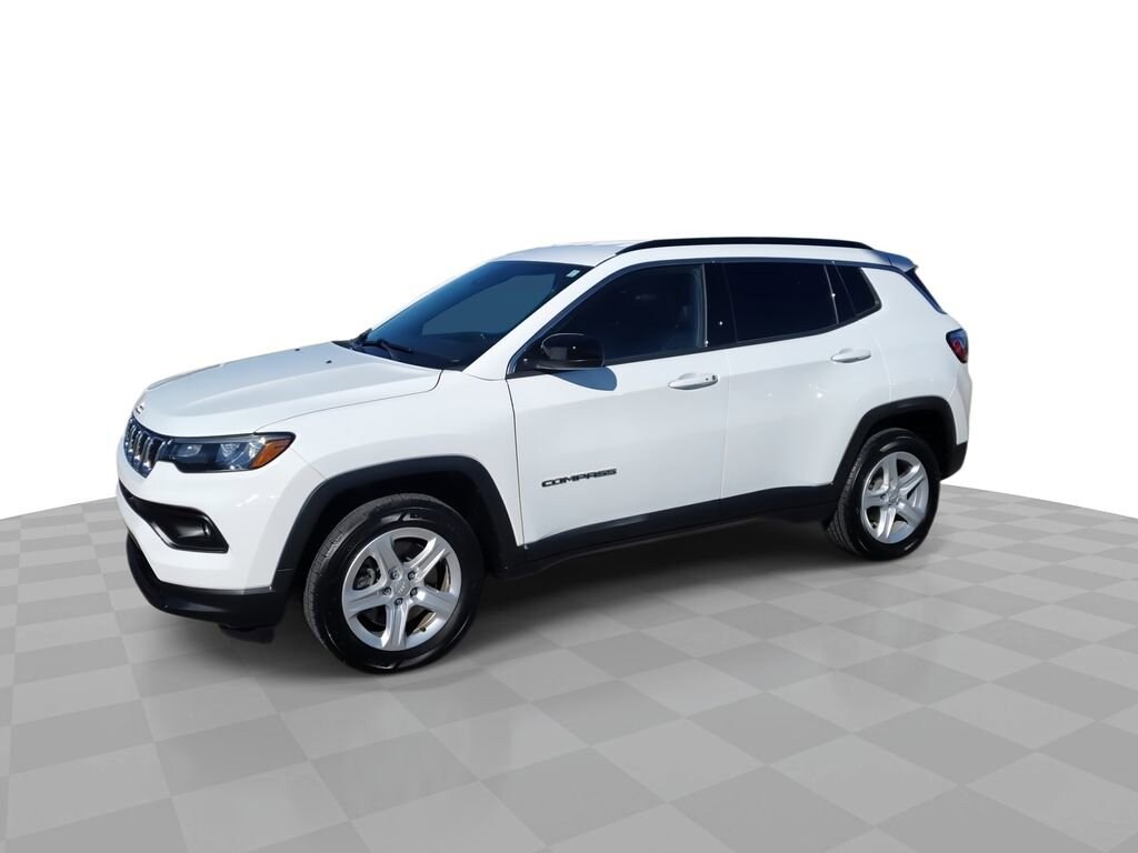 Used 2023 Jeep Compass Latitude 4x4 SUV