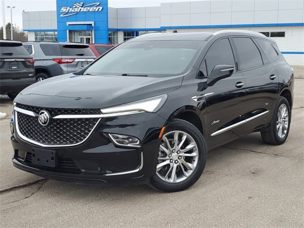 Used 2022 Buick Enclave Avenir SUV