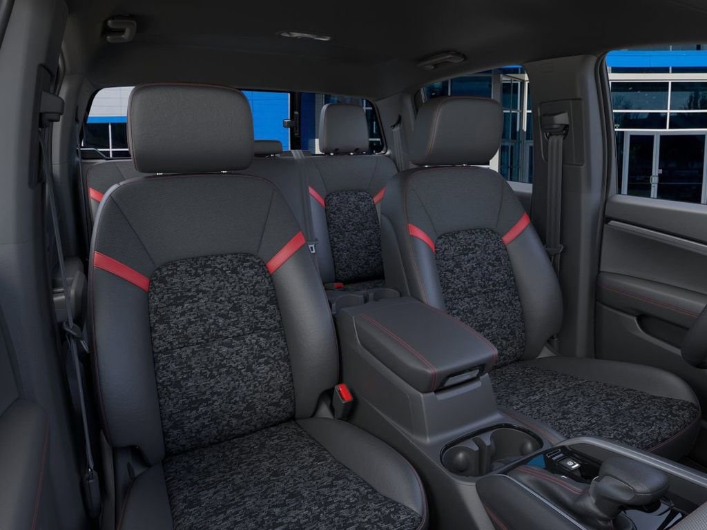 2026 Chevrolet Colorado Z71 - Photo 18