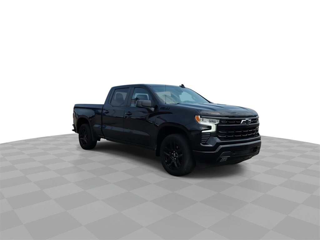 2023 Chevrolet Silverado 1500 RST photo 2
