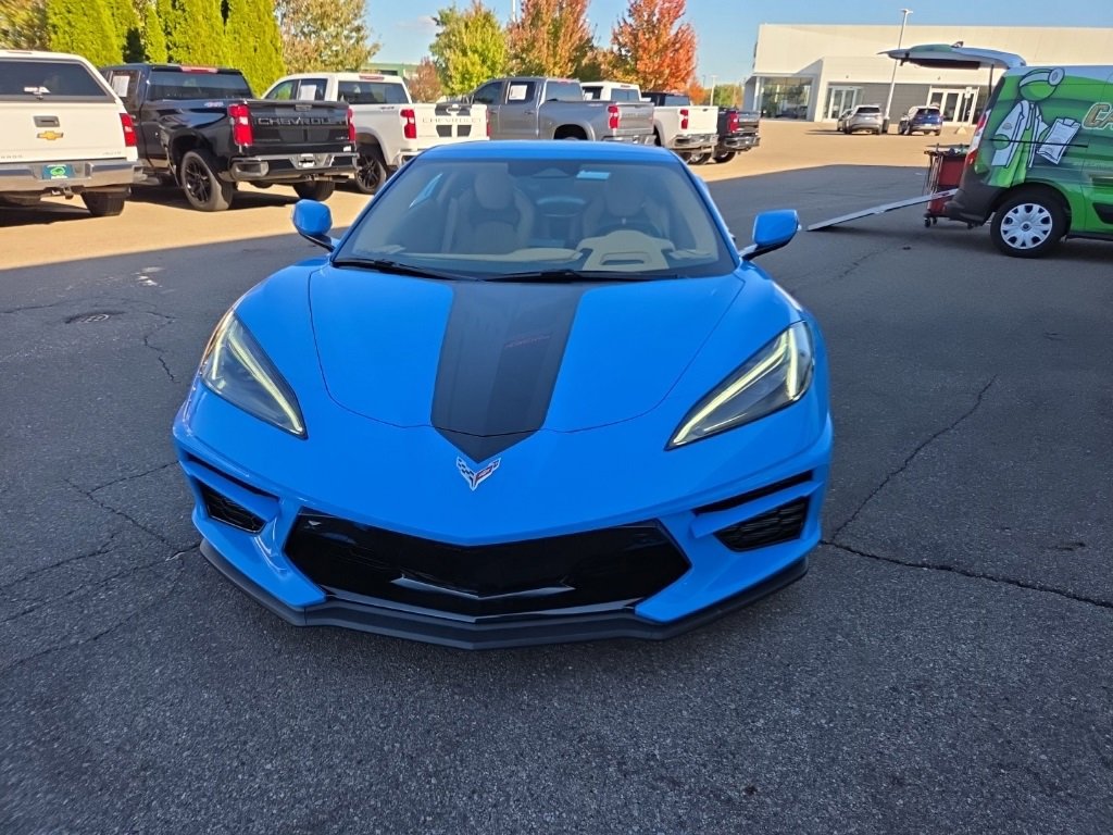 2024 Chevrolet Corvette Stingray 3LT Convertible photo 2