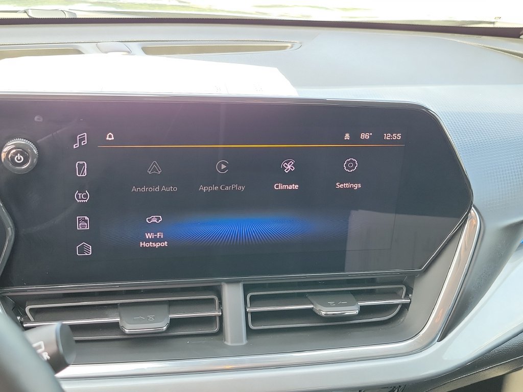 2024 Chevrolet Trax LT - Photo 22