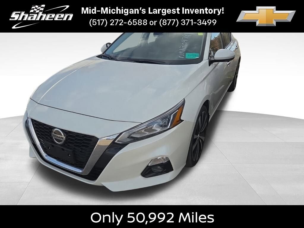 2022 Nissan Altima 2.5 Platinum photo 2