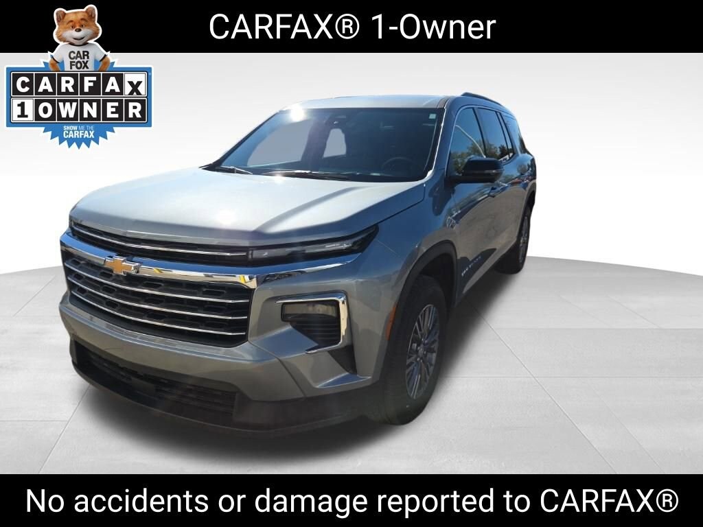 Used 2024 Chevrolet Traverse LT SUV