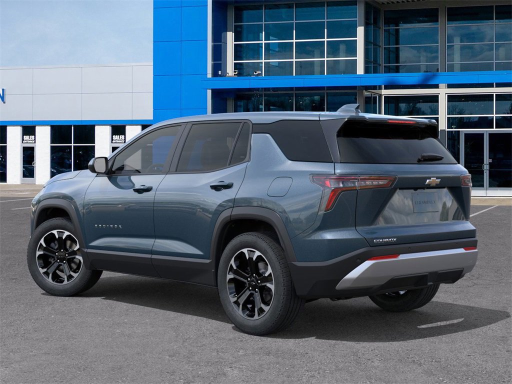 2026 Chevrolet Equinox LT photo 3