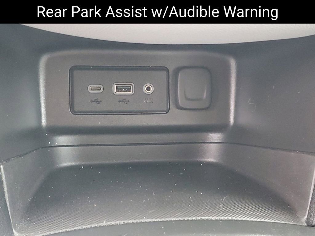 2023 Chevrolet Equinox LS - Photo 17