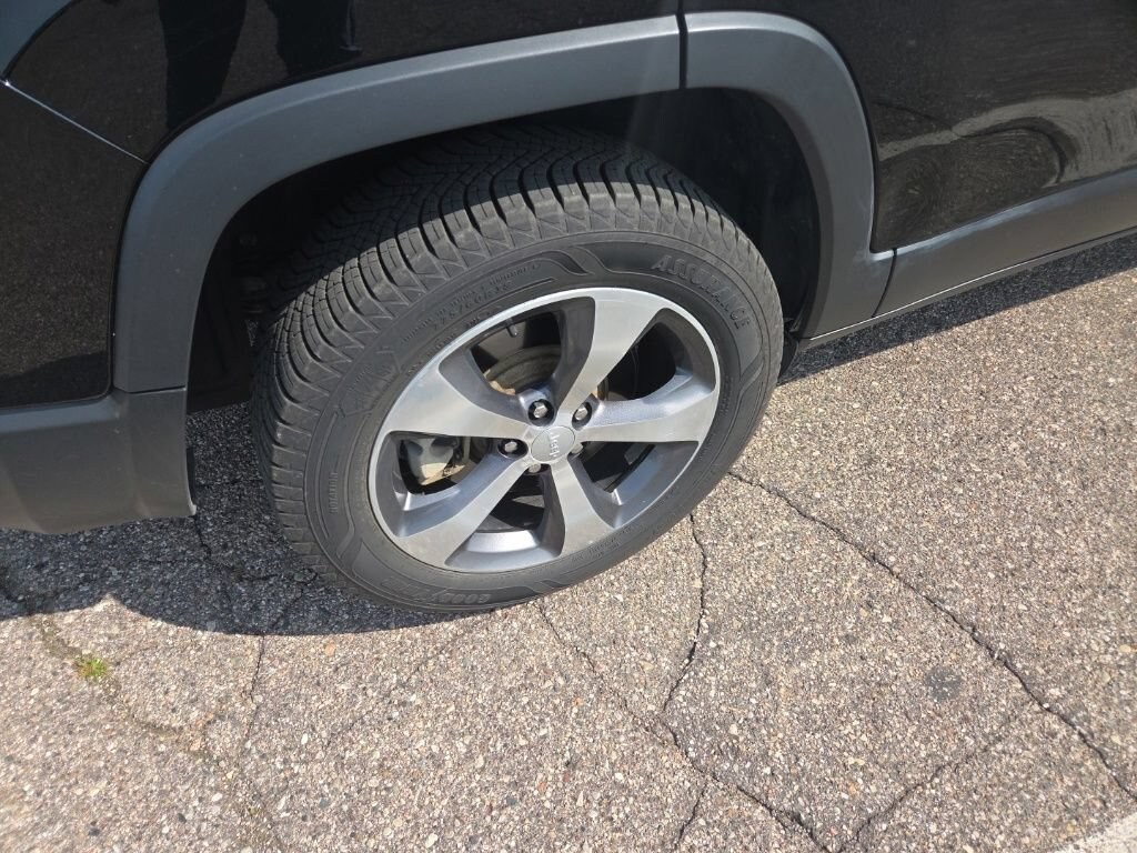 Used 2020 Jeep Cherokee Limited SUV