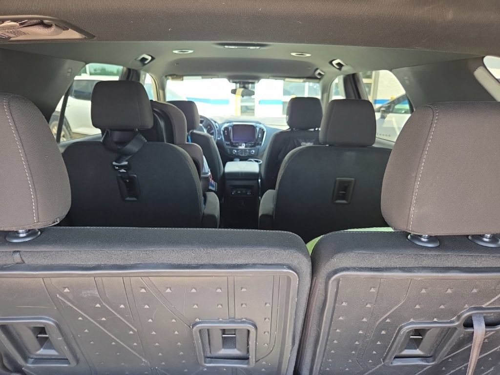 Used 2023 Chevrolet Traverse LT Cloth SUV
