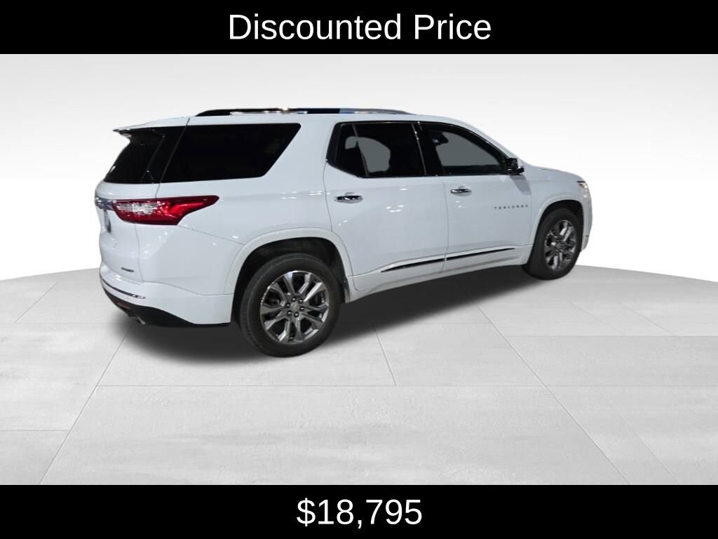 2019 Chevrolet Traverse Premier photo 3