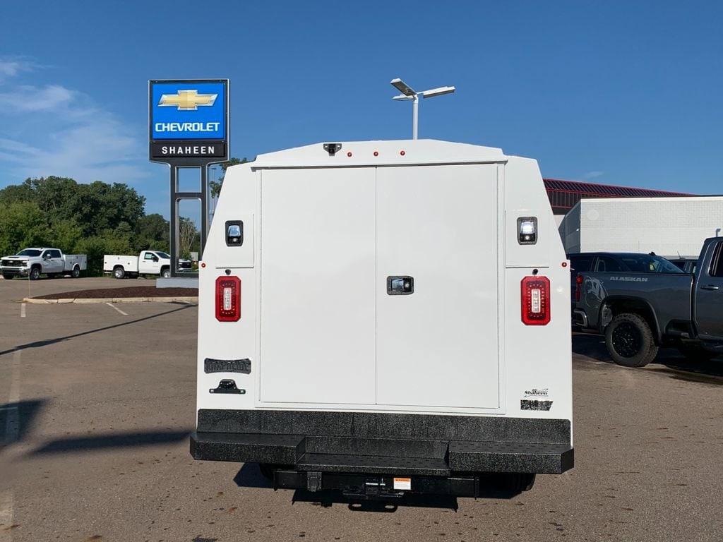 New 2025 Chevrolet Express Cutaway 3500 1WT Cutaway Van