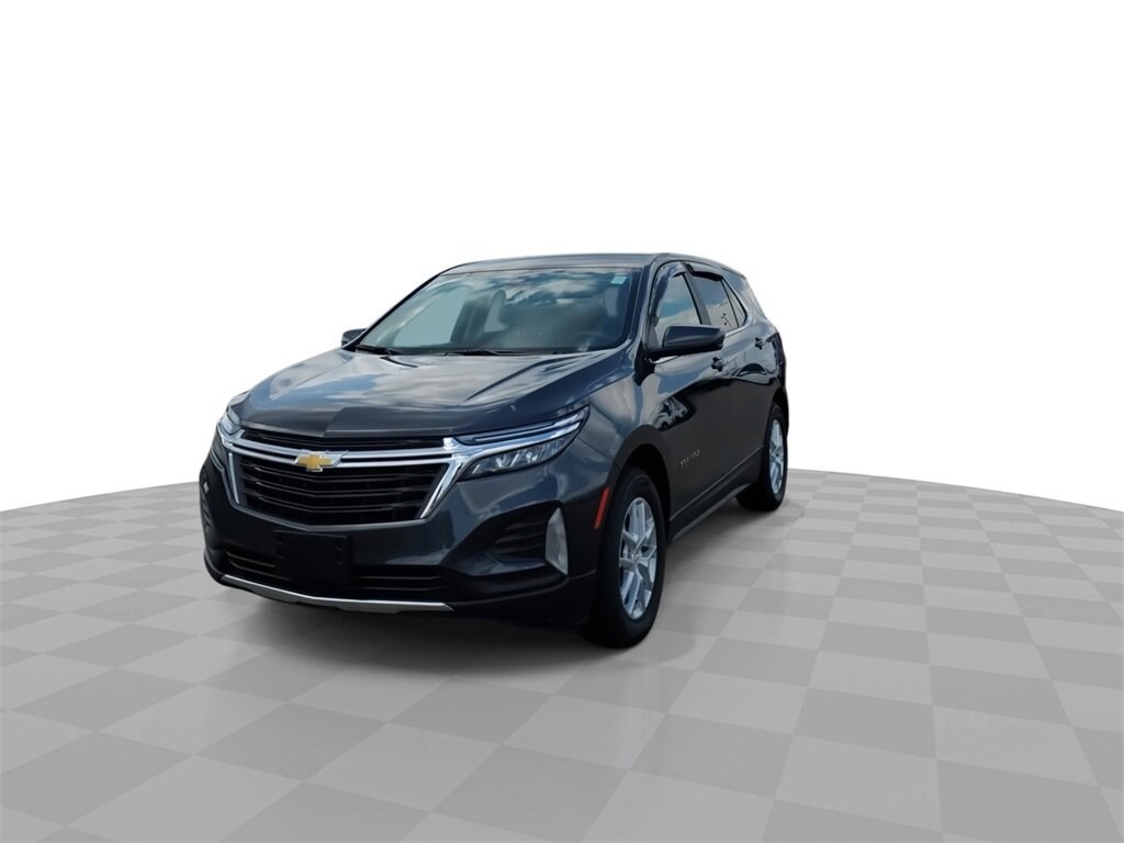 2022 Chevrolet Equinox LT photo 3