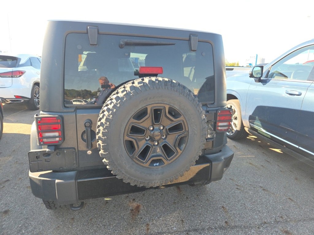 2017 Jeep Wrangler Willys Wheeler photo 3