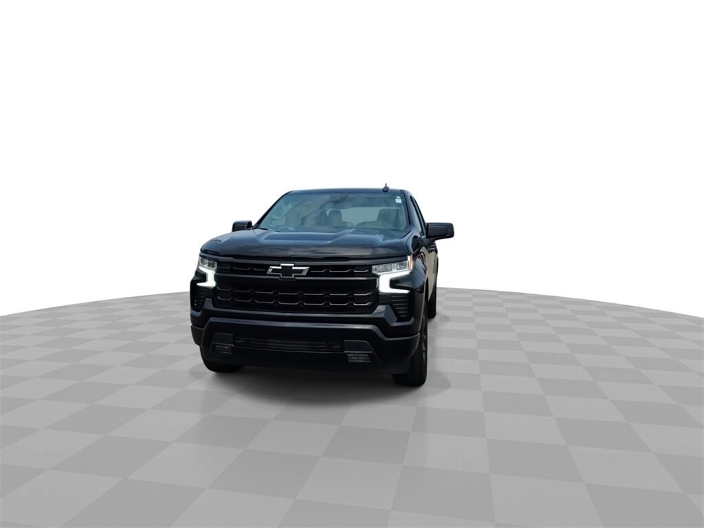 2023 Chevrolet Silverado 1500 RST photo 3