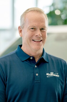 Staff member Roger Hicks from ID_35912740ec8a