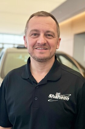 Staff member Craig Curtis from ID_8cb273b43f1b