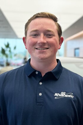 Staff member Taegan Hoffman from ID_35912740ec8a