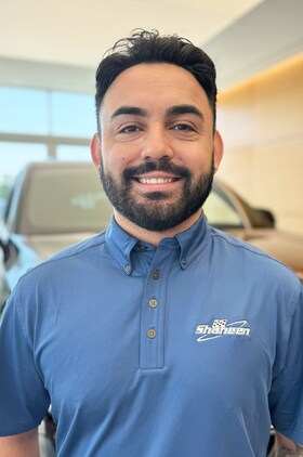 Staff member Isaiah Mares from ID_35912740ec8a