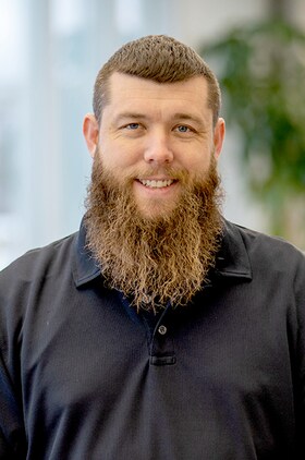 Staff member Tony Appicelli from ID_863a603d8ec4