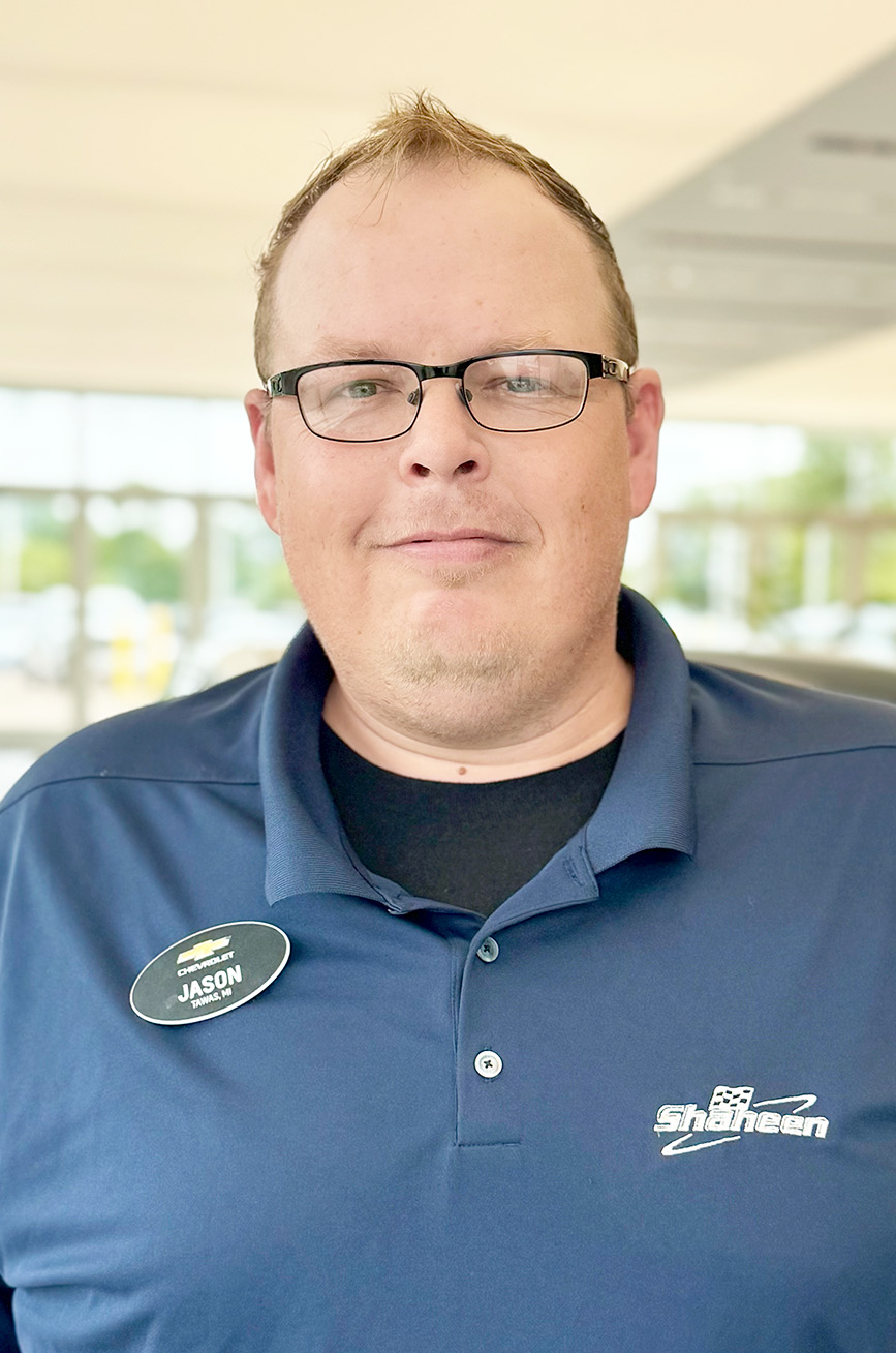 Staff member Jason Jones from ID_e408527f4989