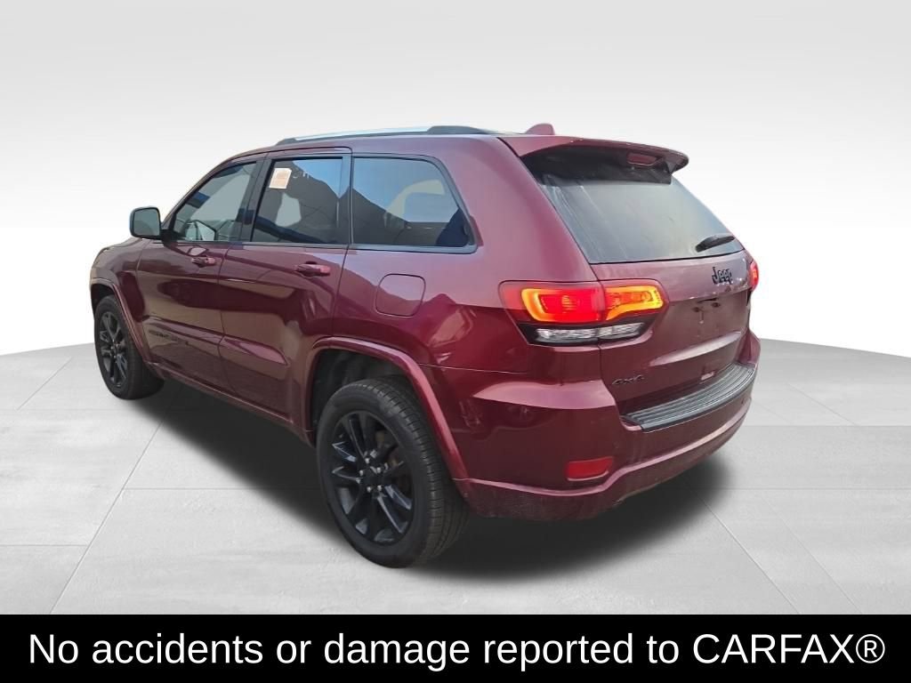 2020 Jeep Grand Cherokee Laredo photo 4