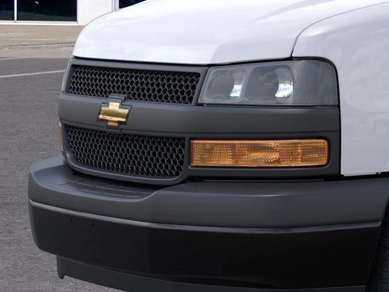 2026 Chevrolet Express Cargo Work Van - Photo 17