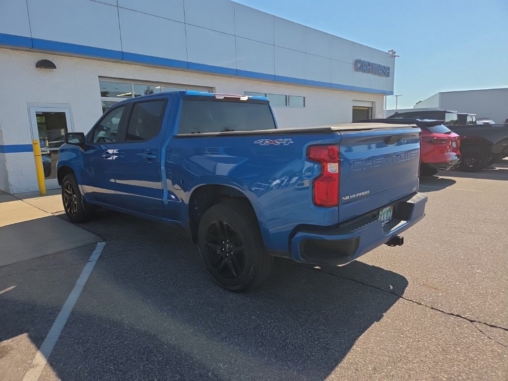 2022 Chevrolet Silverado 1500 RST photo 3