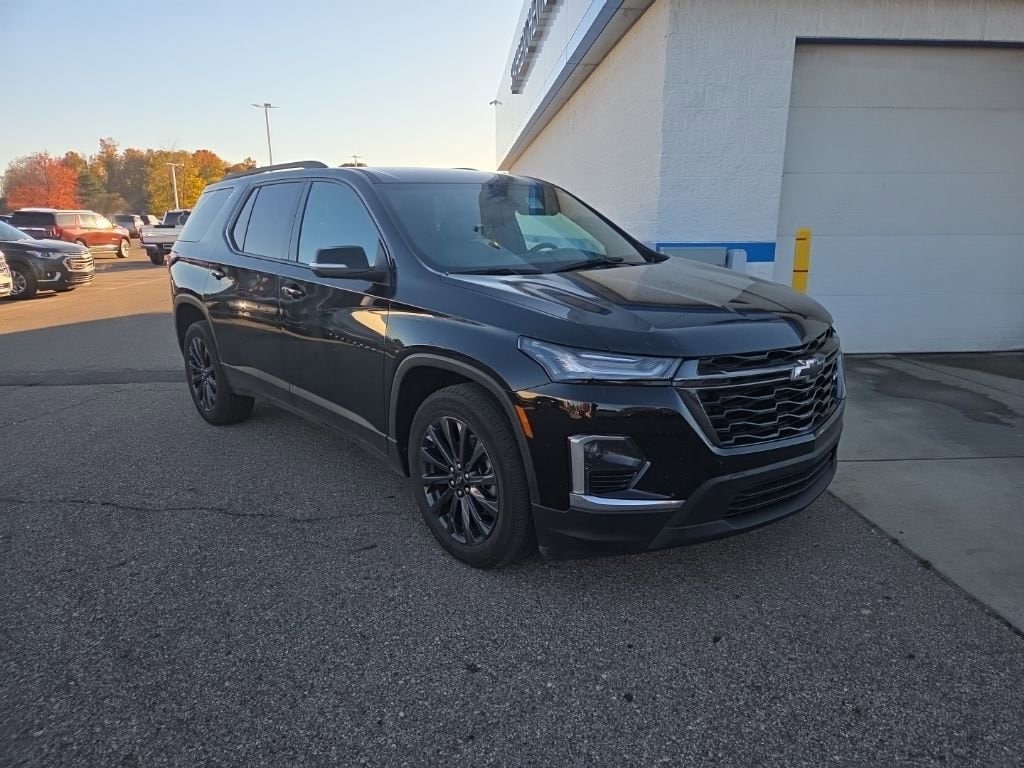 Used 2023 Chevrolet Traverse RS SUV