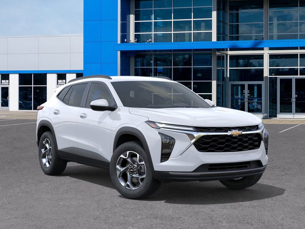 2026 Chevrolet Trax LT - Photo 7