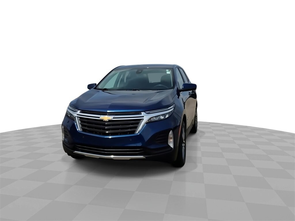 2022 Chevrolet Equinox LT photo 3
