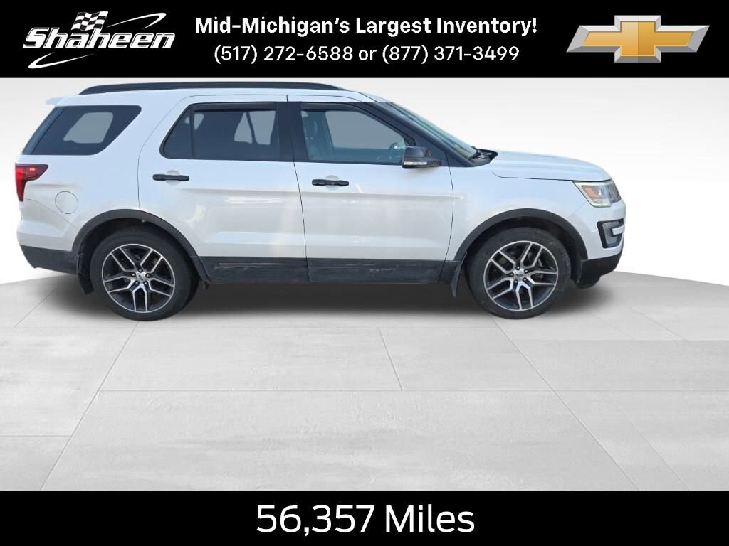 2017 Ford Explorer Sport photo 2